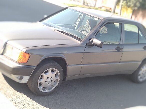 1990 Mercedes-Benz 190 (W201), серый, 280000 рублей - вид 1