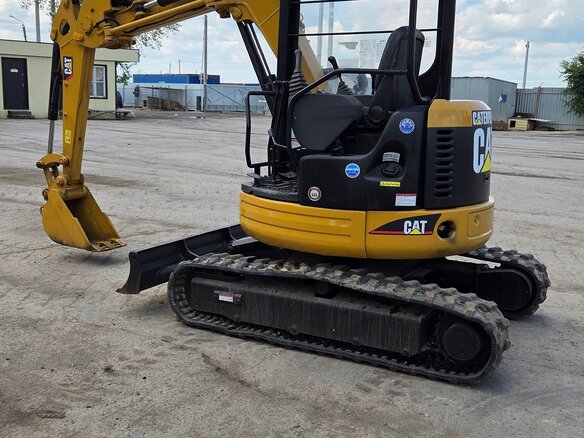 2010 Caterpillar 303SR, жёлтый, 1780000 рублей - вид 9