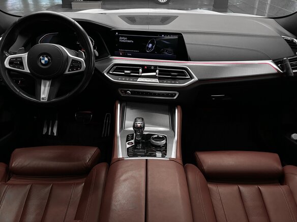 2020 BMW X6 40i III (G06), белый, 5943336 рублей - вид 4