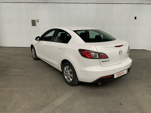 2010 Mazda 3 II (BL), белый - вид 1