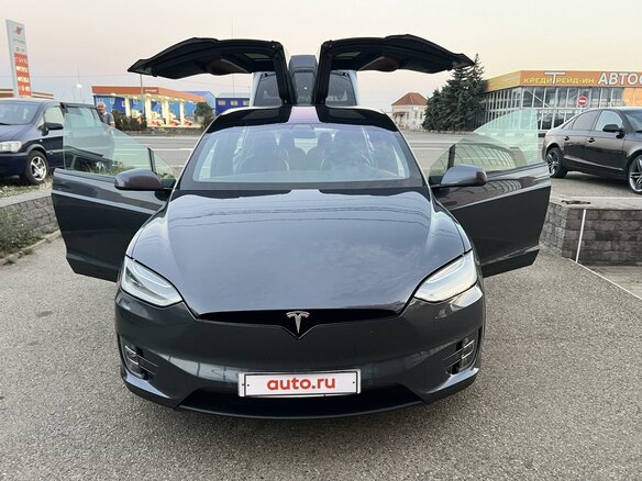 2019 Tesla Model X P100D I, серый, 5000000 рублей - вид 1