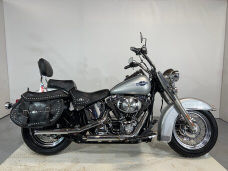 2005 Harley-Davidson Heritage, серебристый, 510000 рублей, вид 1
