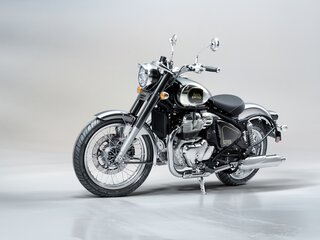 2026 Royal Enfield Classic 650, чёрный, 723000 рублей, вид 2