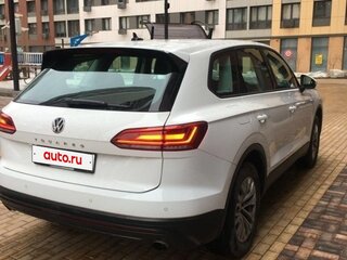 2020 Volkswagen Touareg III, белый, 4330000 рублей, вид 4