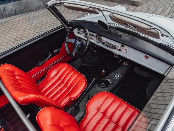 1965 BMW 700, голубой - вид 23