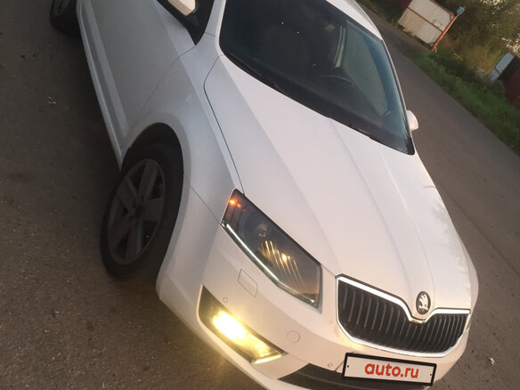 2016 Skoda Octavia III (A7), белый - вид 1