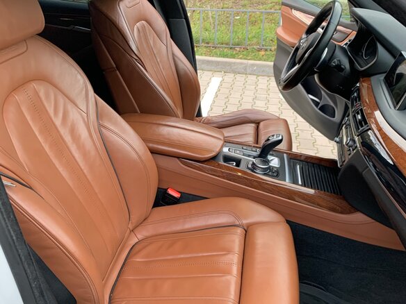 2015 BMW X5 M50d III (F15), белый, 3800000 рублей - вид 15