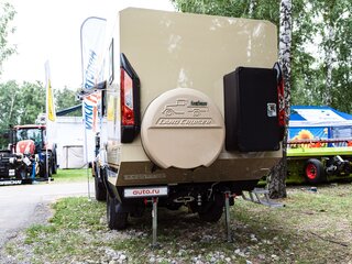 2023 Toyota Land Cruiser 79 70 Series Рестайлинг 1, бежевый, 18000000 рублей, вид 3