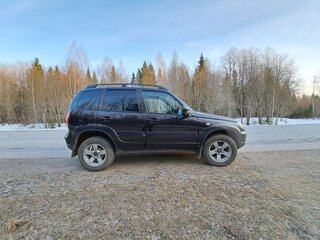 2020 Lada (ВАЗ) Niva, фиолетовый, 1400000 рублей, вид 1