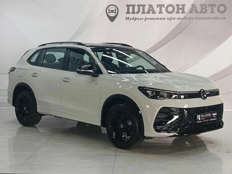 2026 Volkswagen Tiguan L Pro III (China Market), бежевый, 4870000 рублей, вид 3