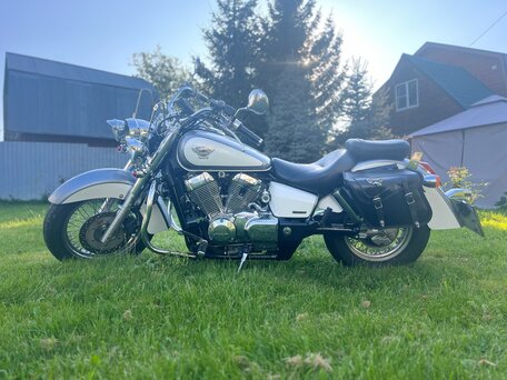 2007 Honda Shadow 750, серебристый, 800000 рублей, вид 3