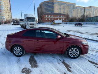 2011 Kia Cerato Koup II, красный, 550000 рублей, вид 4