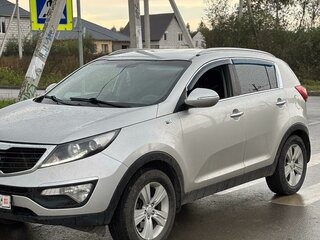 2013 Kia Sportage III, серебристый, 1400000 рублей, вид 1