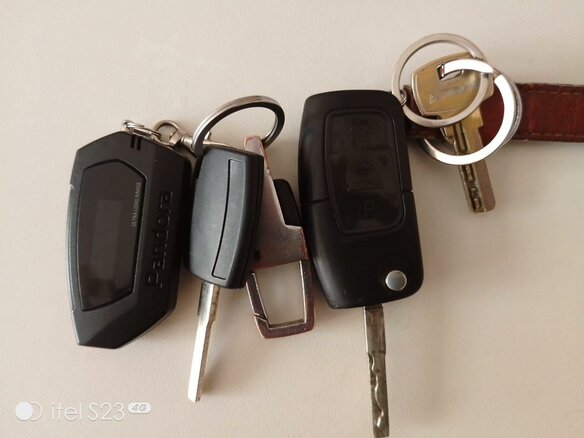2011 Ford Focus II Рестайлинг, серебристый, 750000 рублей - вид 14