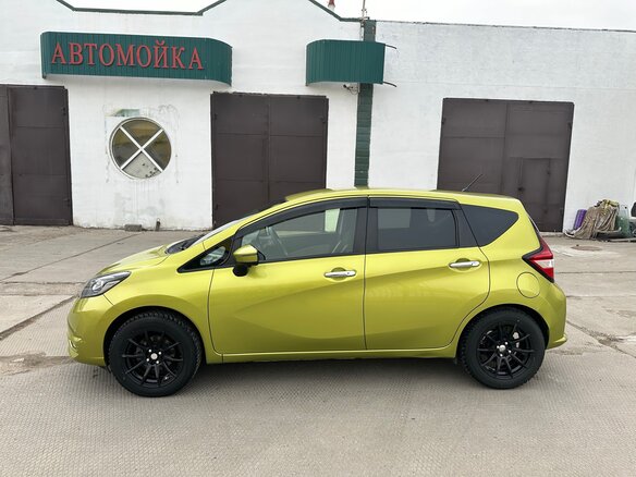 2017 Nissan Note II Рестайлинг, зелёный, 1100000 рублей - вид 4