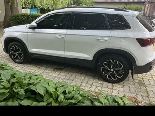2022 Volkswagen Taos I, белый, 2900000 рублей, вид 3
