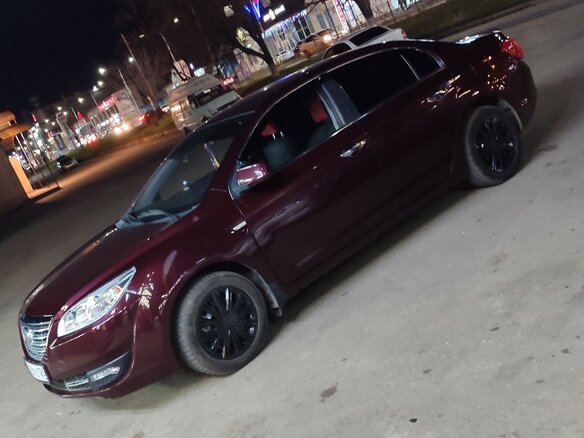2014 Lifan Cebrium (720), красный, 600000 рублей - вид 2