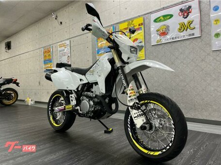 2011 Suzuki DR-Z 400 SM, белый, 450000 рублей, вид 2