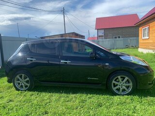2014 Nissan Leaf I (ZE0/AZE0), чёрный, 795000 рублей, вид 3