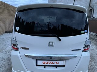 2012 Honda Freed I Рестайлинг, белый, 1320000 рублей, вид 2