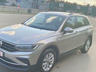 2021 Volkswagen Tiguan II Рестайлинг, серый, 3890000 рублей, вид 4