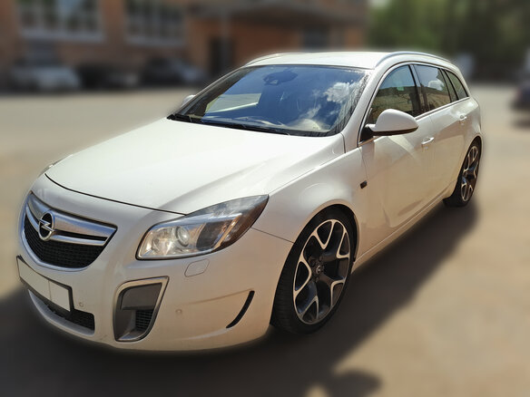 2012 Opel Insignia OPC I, белый - вид 1