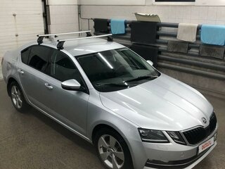 2018 Skoda Octavia III (A7) Рестайлинг, серебристый, 2000000 рублей, вид 4