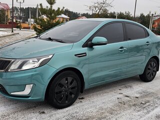 2011 Kia Rio 4-speed III, зелёный, 900000 рублей, вид 2