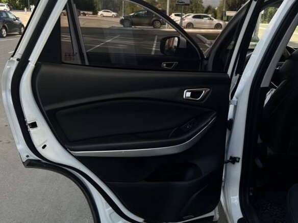 2019 Chery Tiggo 7 I, белый, 1500000 рублей - вид 5