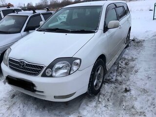 2001 Toyota Corolla Fielder IX (E120, E130), белый, 590000 рублей, вид 1