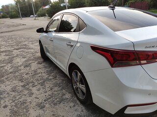 2019 Hyundai Solaris II, белый, 1650000 рублей, вид 5