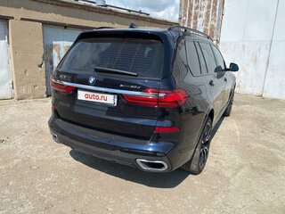 2021 BMW X7 30d I (G07), чёрный, 11000000 рублей, вид 3