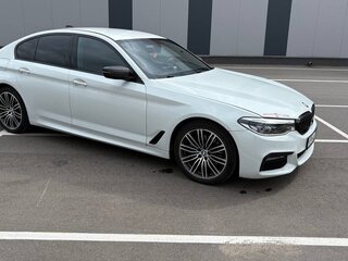 2018 BMW 5 серии 530d xDrive VII (G30/G31/G38), белый, 3700000 рублей, вид 2