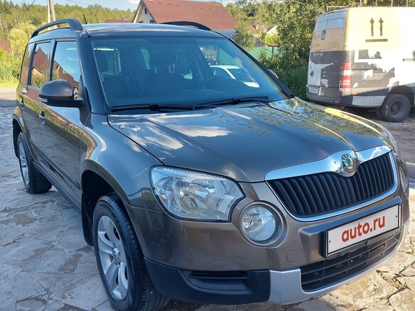 2012 Skoda Yeti I, коричневый - вид 1