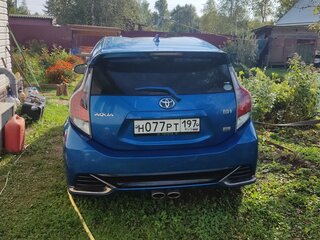 2017 Toyota Aqua I Рестайлинг 2, синий, 1680000 рублей, вид 3