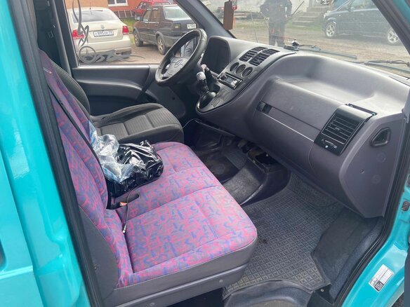 1998 Mercedes-Benz Vito 110 CDI L1 I (W638), голубой, 600000 рублей - вид 6