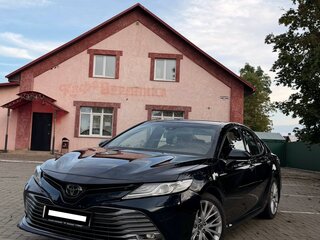 2019 Toyota Camry VIII (XV70), синий, 1739926 рублей, вид 1
