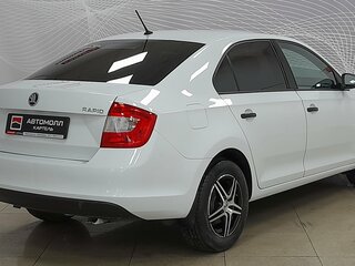 2015 Skoda Rapid I, белый, 692000 рублей, вид 4