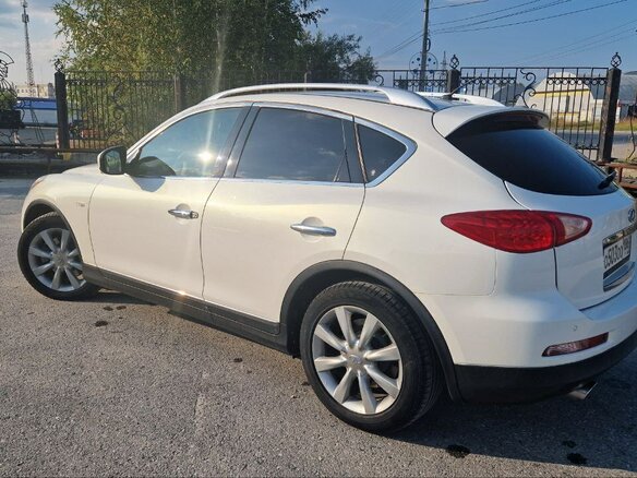 2008 Infiniti EX EX35 5-speed I (J50), белый, 1350000 рублей - вид 10