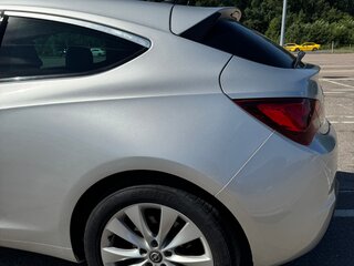 2012 Opel Astra GTC J Рестайлинг, серебристый, 800000 рублей, вид 5