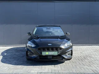 2020 Ford Focus IV, чёрный, 1930000 рублей, вид 3
