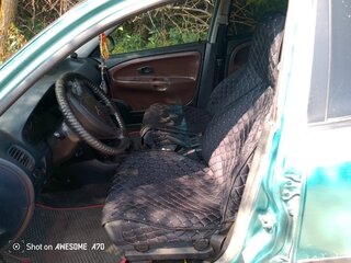 2002 Mitsubishi Carisma I Рестайлинг, серебристый, 220000 рублей, вид 4