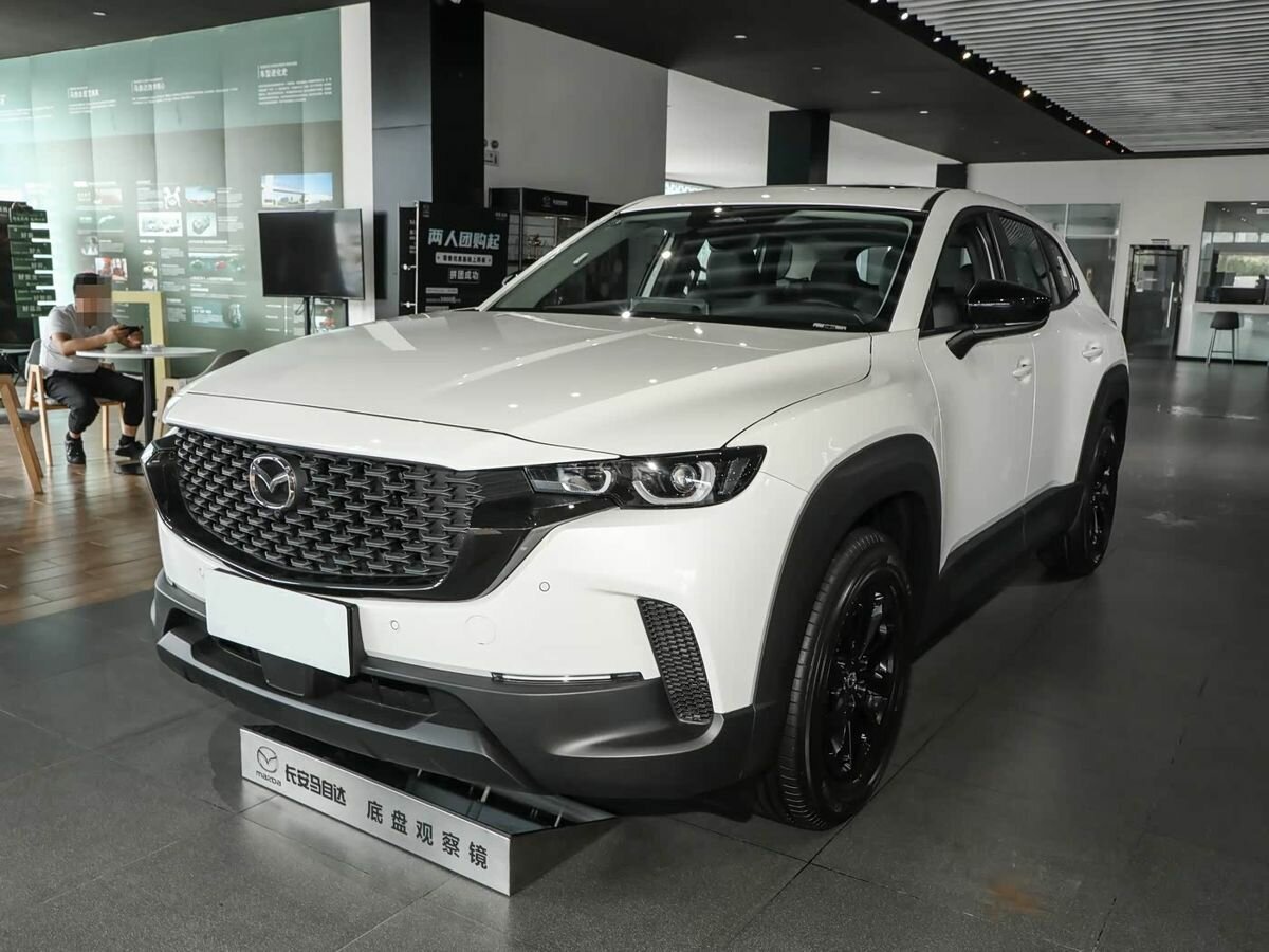 Открыть фотографии: Mazda CX-50