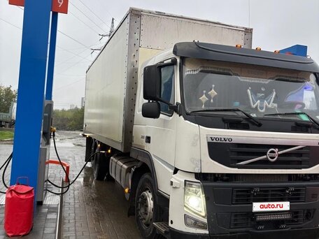 2012 Volvo FM, белый, 3400000 рублей, вид 2