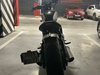 2018 Triumph Bonneville Bobber, чёрный, 1050000 рублей, вид 2