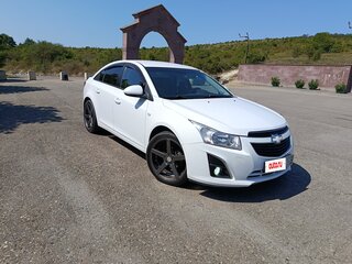 2013 Chevrolet Cruze I Рестайлинг, белый, 970000 рублей, вид 2