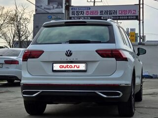 2022 Volkswagen Tiguan II Рестайлинг, белый, 2790098 рублей, вид 2