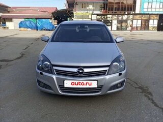 2008 Opel Astra H Рестайлинг, серебристый, 408000 рублей, вид 2