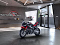 2026 Aprilia Tuono V4, чёрный, 2700000 рублей