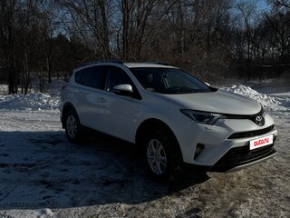 2016 Toyota RAV4 IV (XA40) Рестайлинг, белый, 2699999 рублей, вид 3